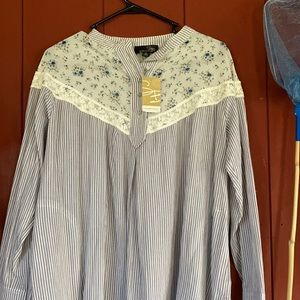 NWT Suzanne Betro Cotton tunic with pockets